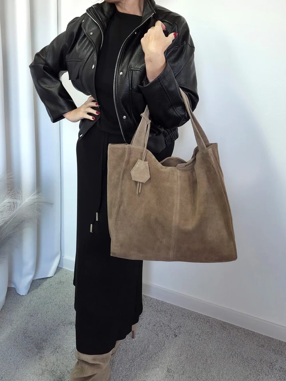 Miękka torebka damska kolor beżowy